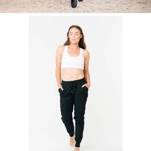 Zyia trail joggers